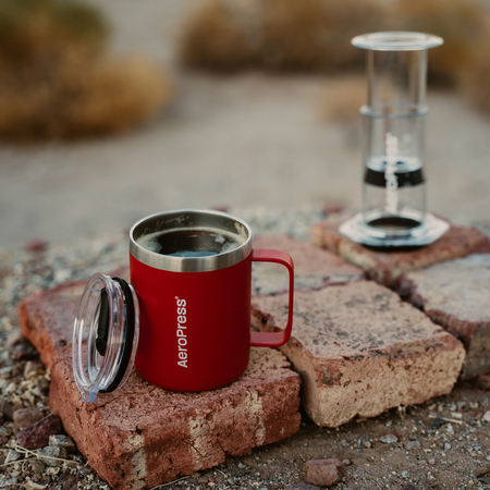AeroPress - Travel Coffee Mug - Kubek termiczny czerwony 350ml - obrazek 6
