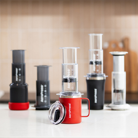 AeroPress - Travel Coffee Mug - Kubek termiczny czerwony 350ml - obrazek 4