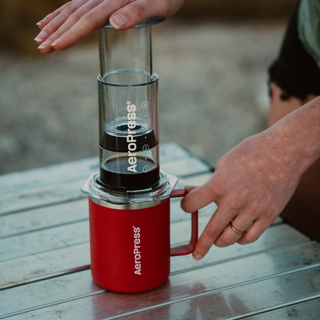 AeroPress - Travel Coffee Mug - Kubek termiczny czerwony 350ml - obrazek 5